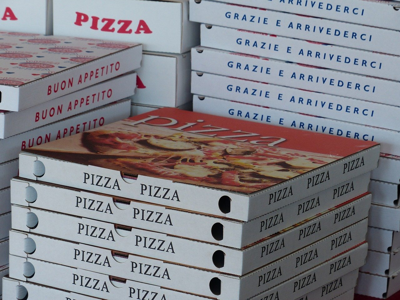 pizza boxes 358029 1280